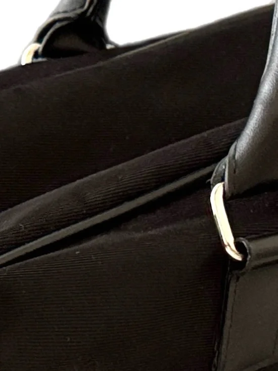 Calvin Klein Classic Black Travel Carry On or Duffle Bag - Picture 5 of 5